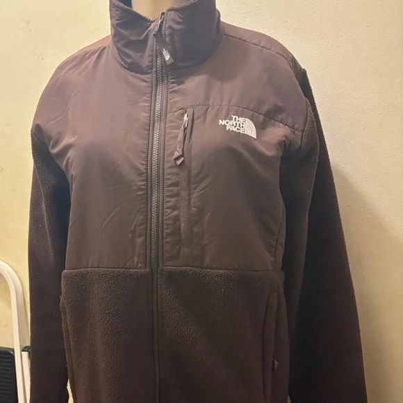 The North Face Dark Brown Fleece Jacket - Picture 9 of 13